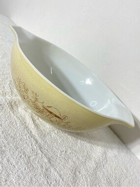 Vintage PYREX Forest Fancies Large Cinderella Mixing Bowl #444 Mushrooms
